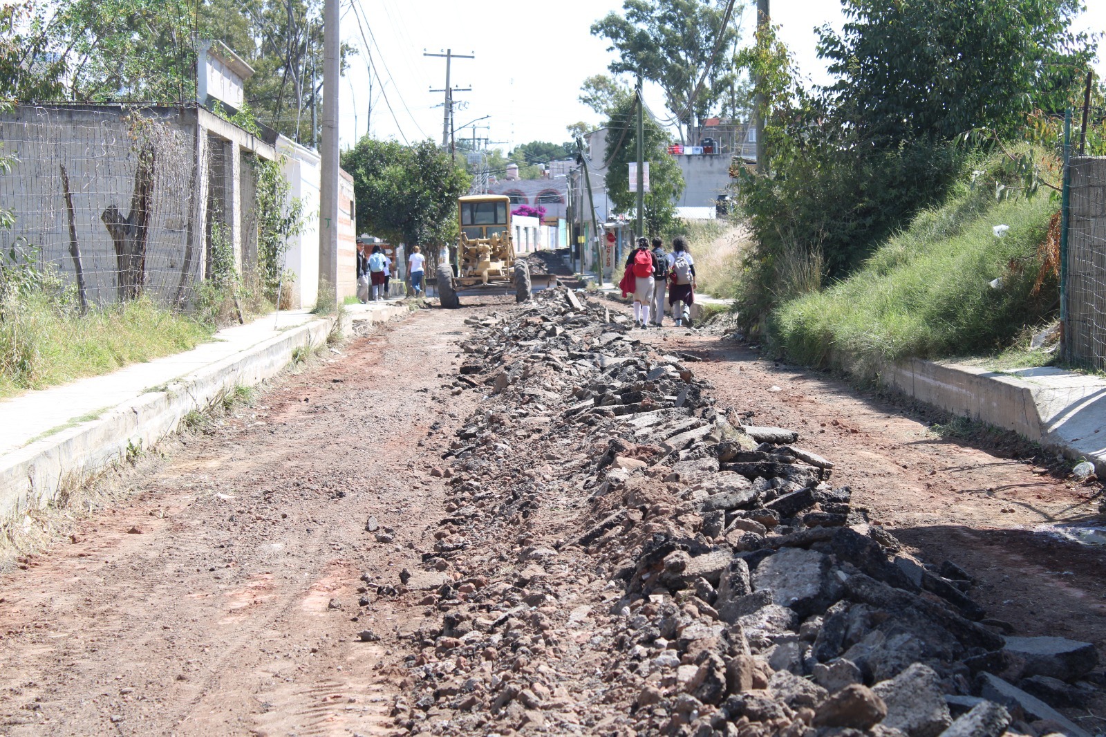 Rehabilita Ayuntamiento de Tlaxcala calles en la colonia la Joya